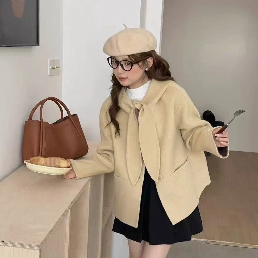 新款可爱兔耳朵短款双面羊毛连帽外套适合小个子女生