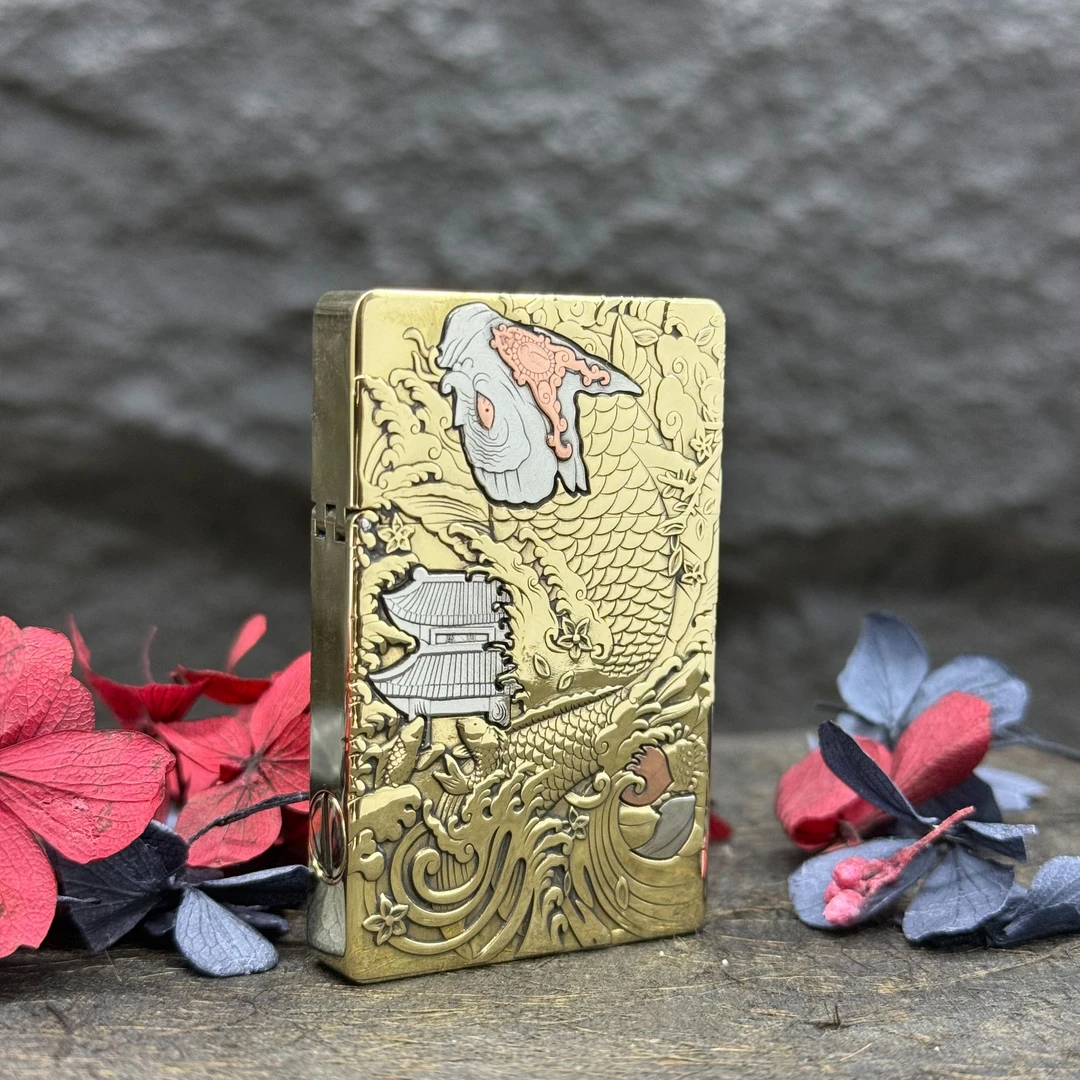 ZORRO【鱼跃龙门】ZL8超薄小重甲一体机浮雕镶嵌正品佐罗煤油打火机