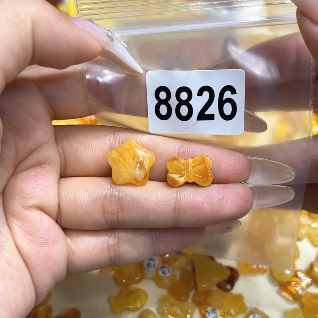 未镶嵌琥珀珠宝奇石