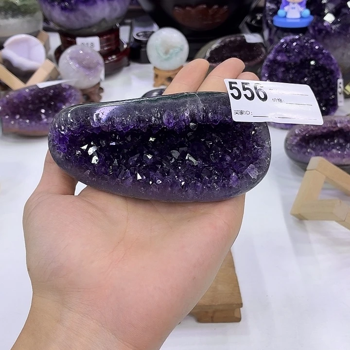 水晶未镶嵌大型摆件（非配饰）