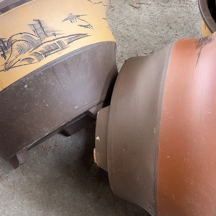 紫砂花盆100-4。