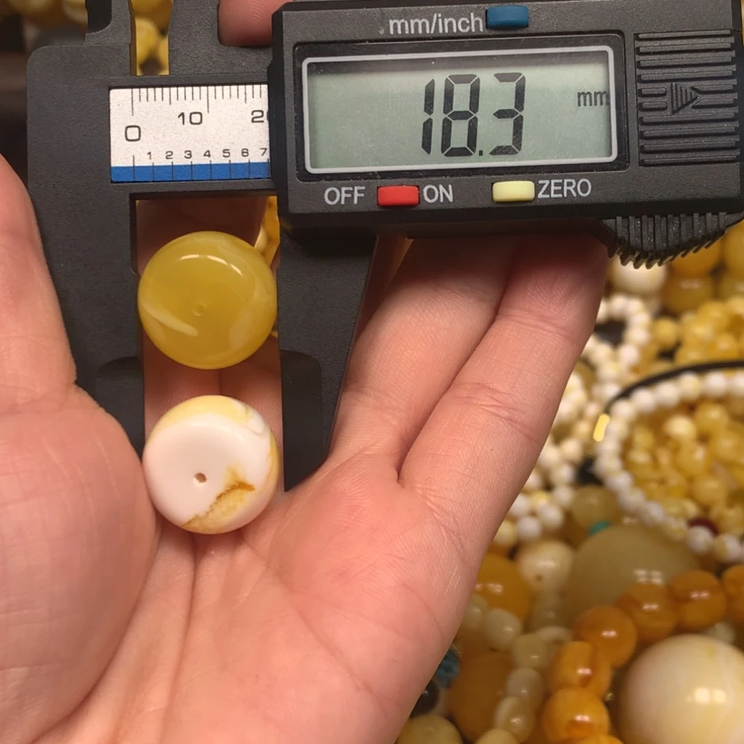 无非金属仿琥珀6836