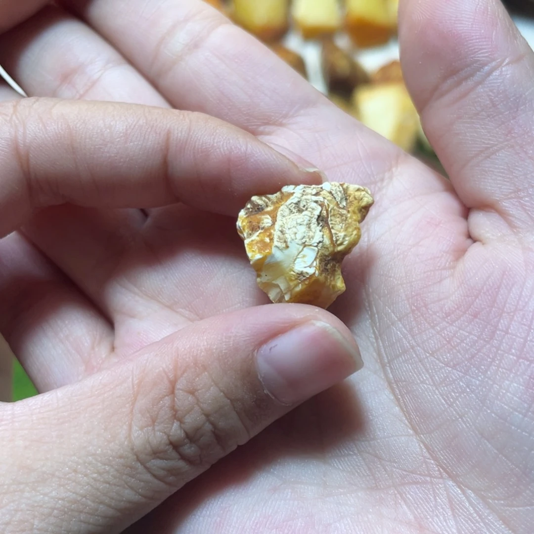 定制琥珀天然原矿