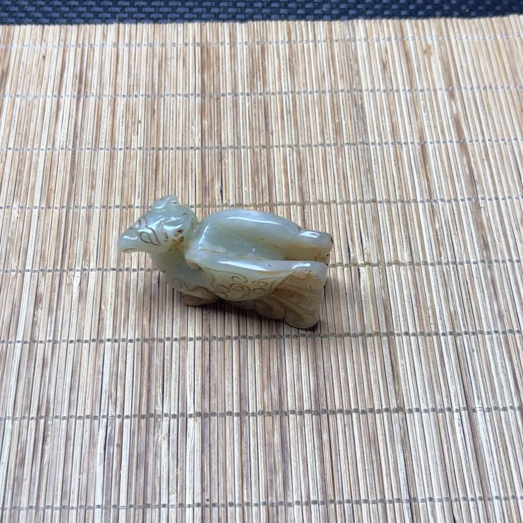 未镶嵌和田玉把件