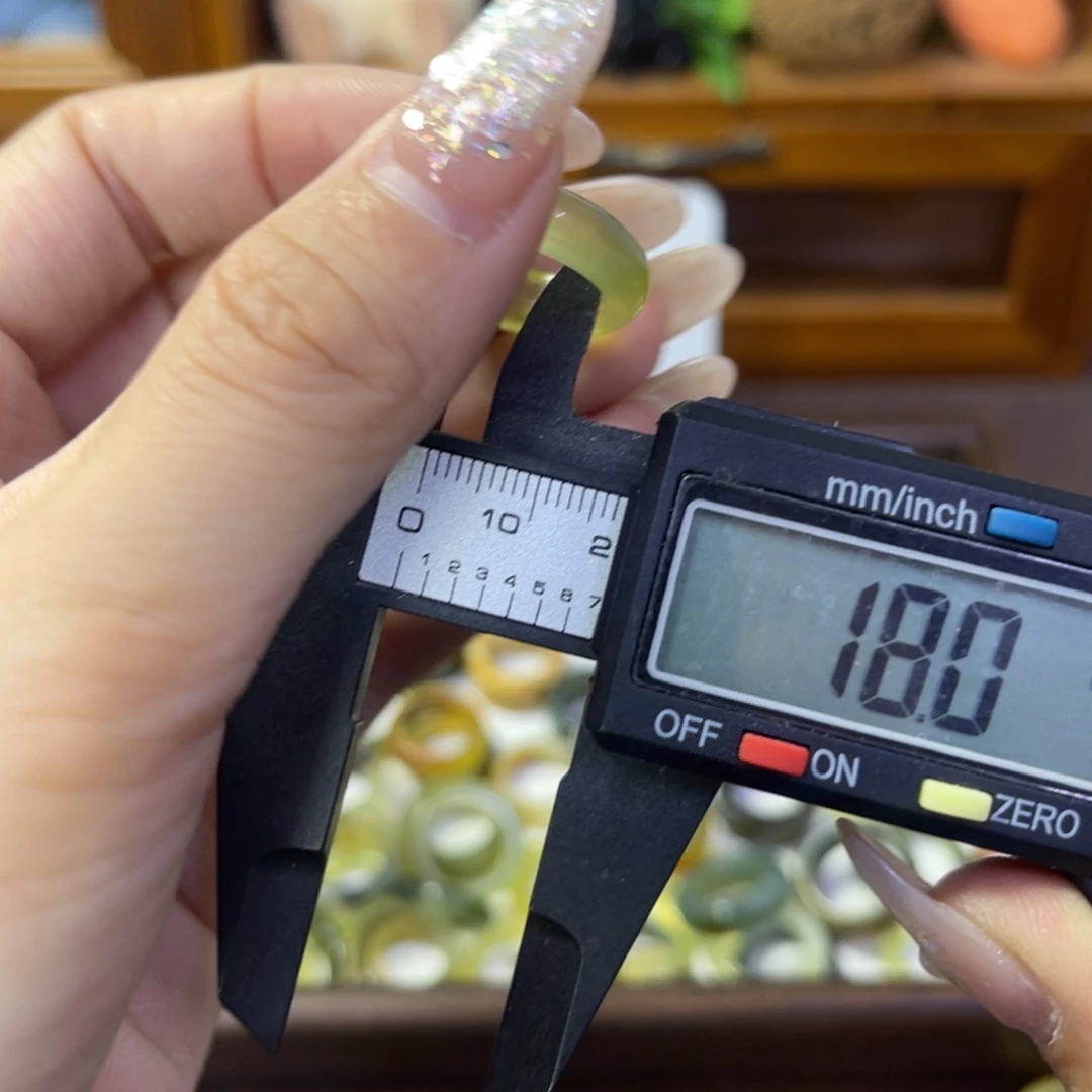 蛇纹石玉未镶嵌戒指64