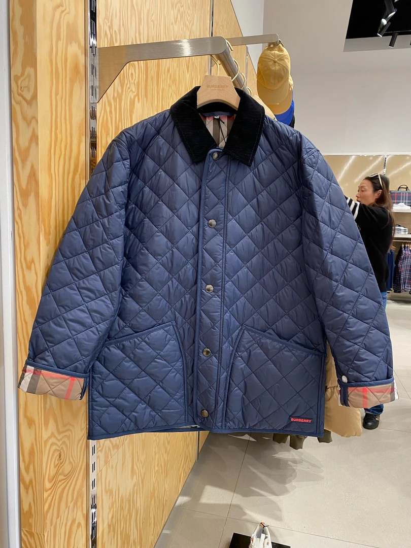 未使用 BURBERRY/博柏利 男款棉服 内衬经典格纹 宽松版型