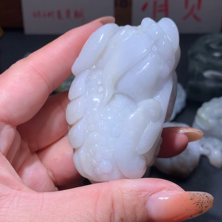 翡翠未镶嵌颈饰保真天然A货翡翠