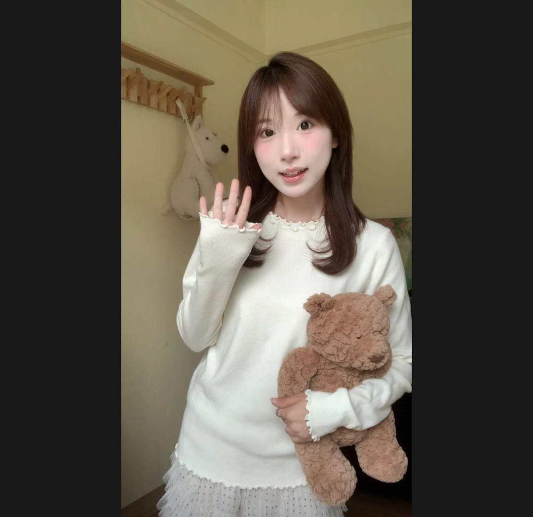 09.23【蔡不理】秋季新款甜美百搭双层木耳边打底上衣