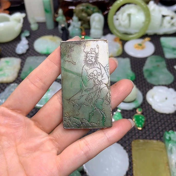 永***弃未镶嵌挂件翡翠清