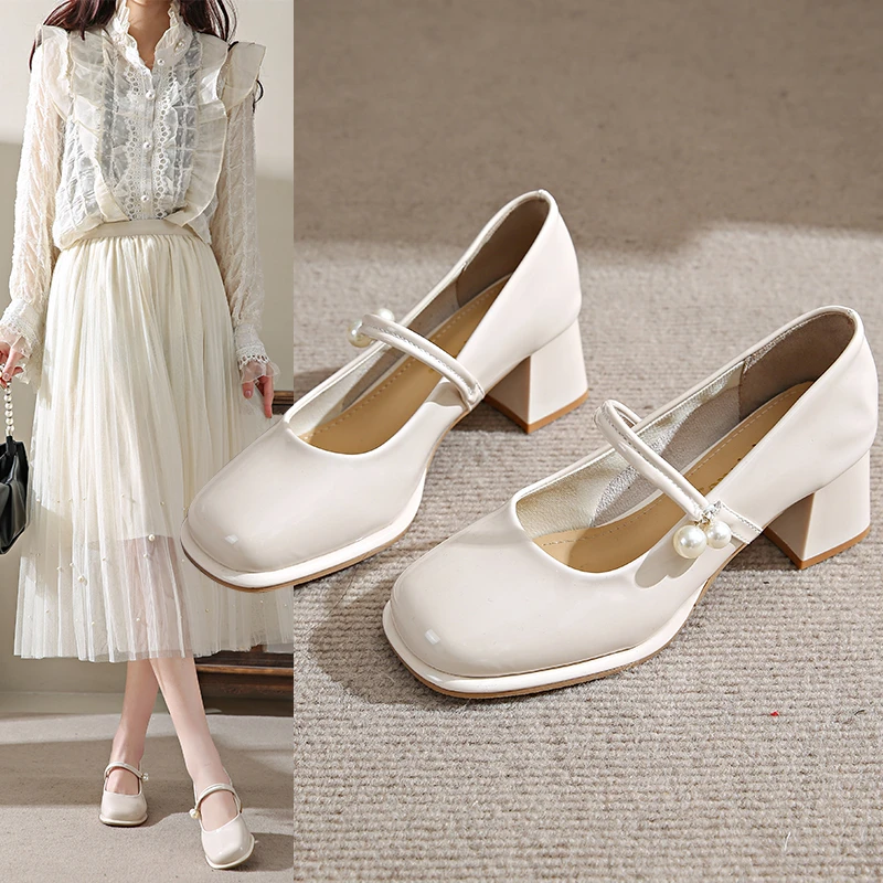 2025年新款高跟鞋女法式粗跟玛丽珍方头单鞋黑色漆皮小皮鞋一字带