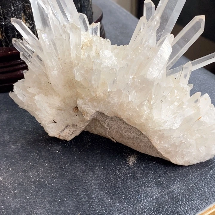 水晶珠宝半成品未镶嵌那***呀