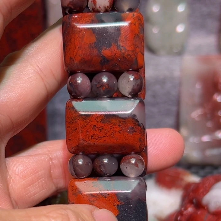 石英质玉手玩未镶嵌行**客