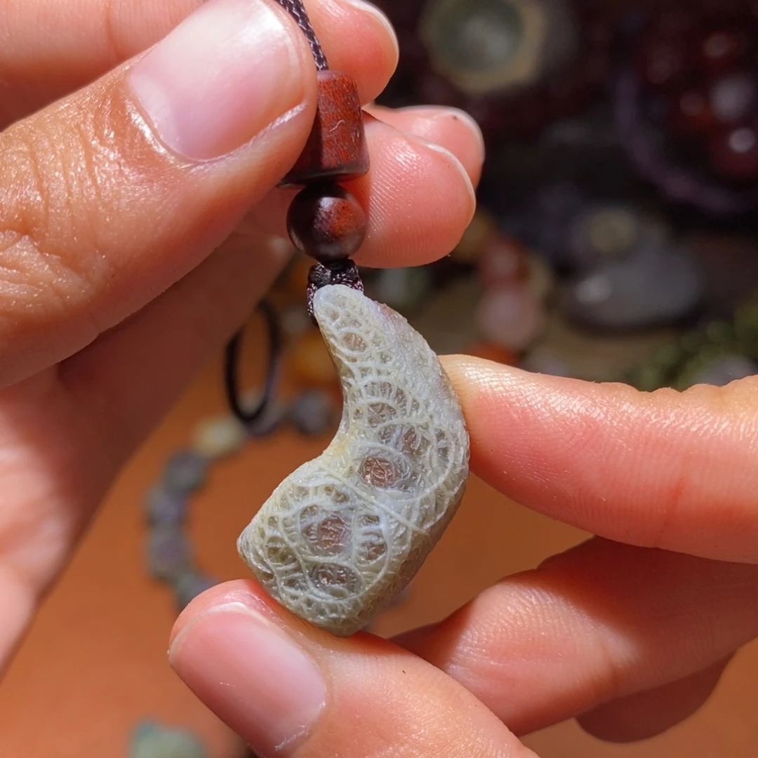 未镶嵌玛瑙/玉髓珠宝半成品
