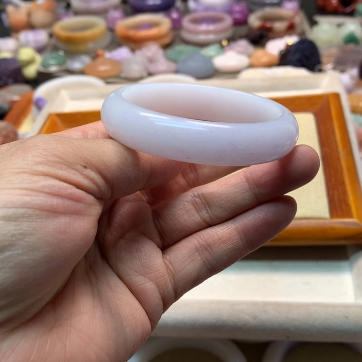 是***啊石英岩玉未镶嵌紫白51.4