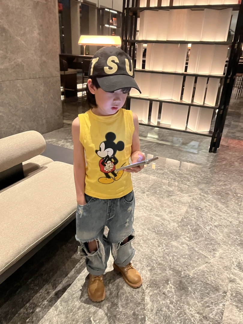 令佳潮牌夏季儿童休闲薄款黄色卡通老鼠印花无袖背心上衣宝宝2794