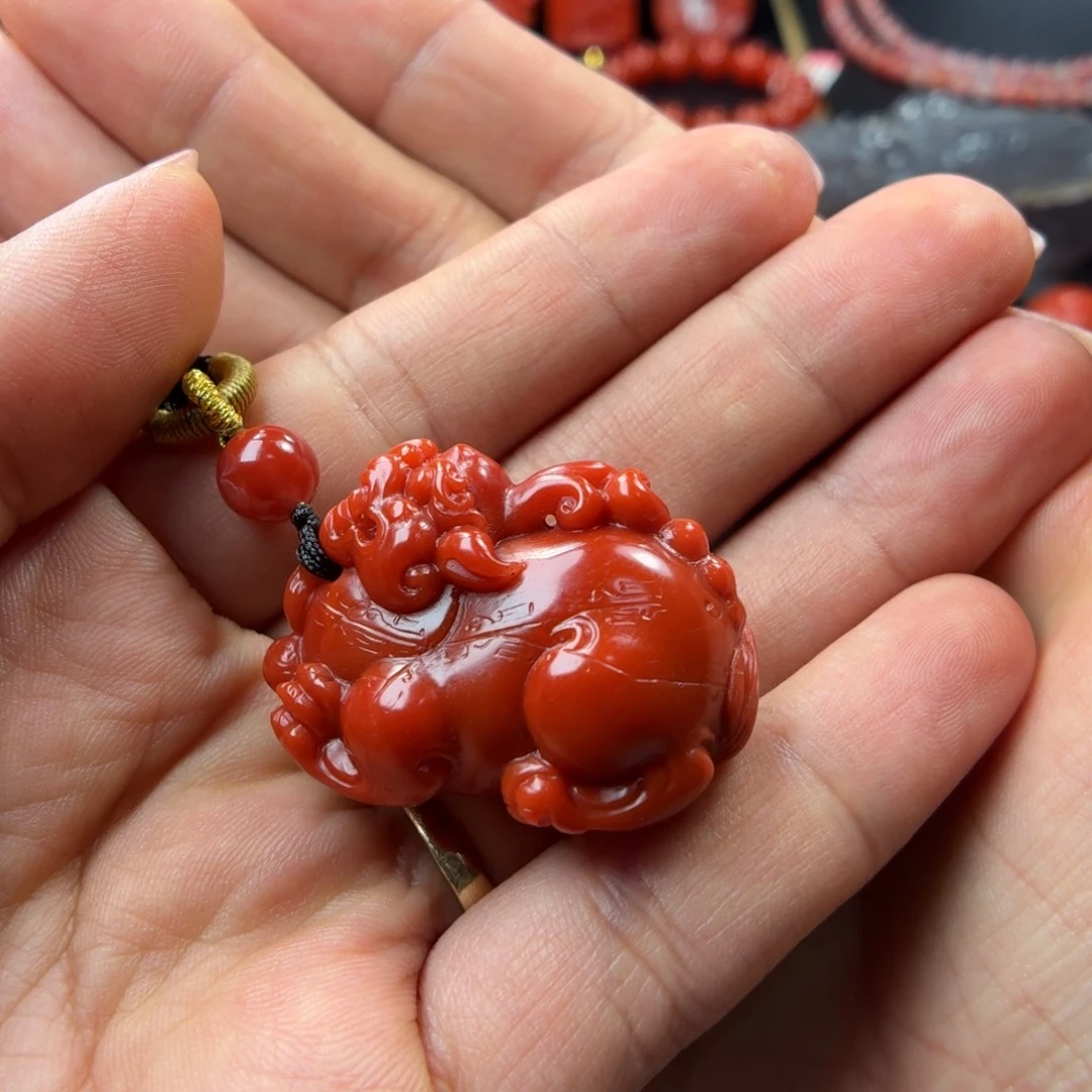 科***多南红玛瑙未镶嵌貔貅