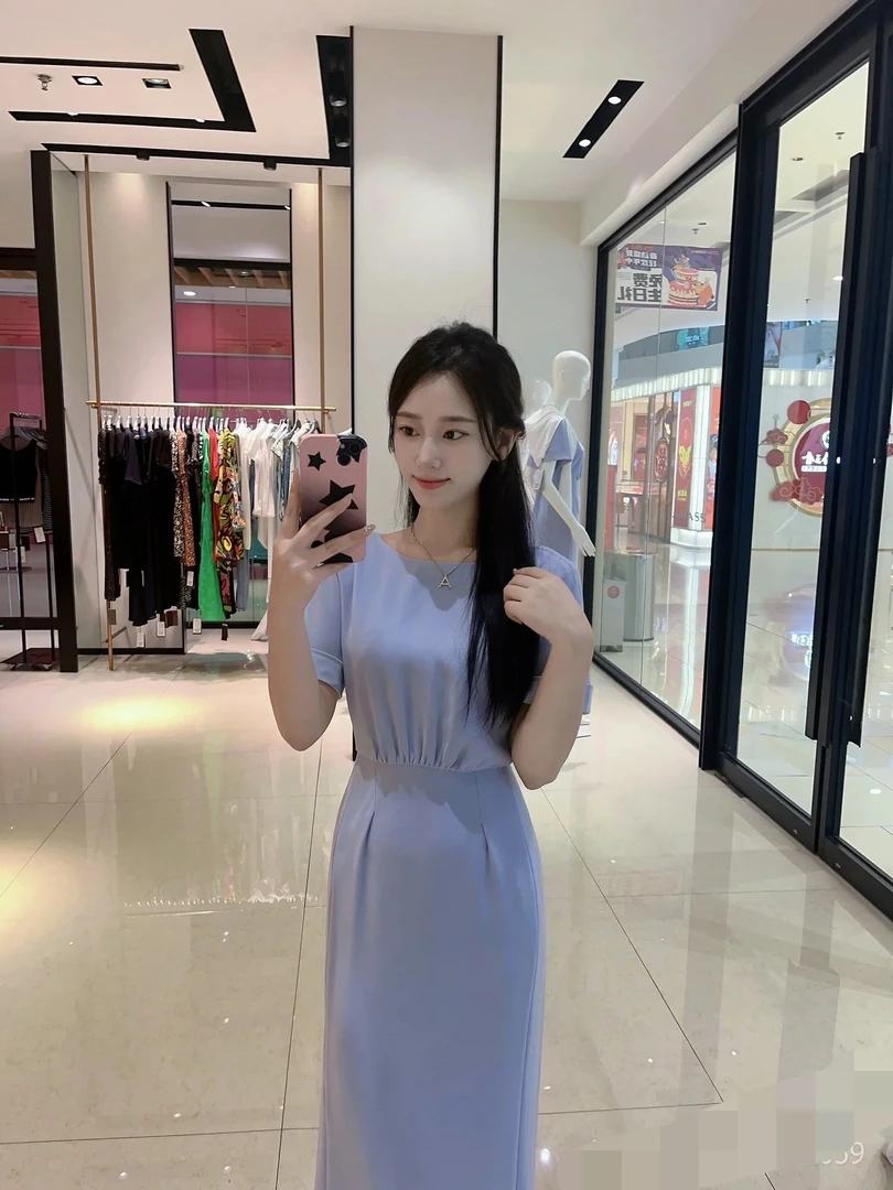 气质款连衣裙5500451-882-