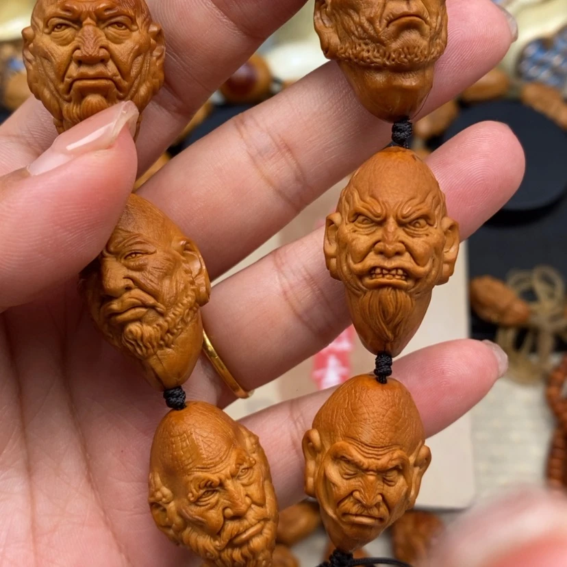 【闪购商品】橄榄核吊坠橄榄手工雕刻工艺