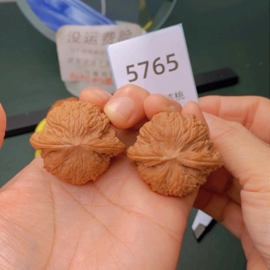 把件文玩核桃小**苍39.5磨盘5765