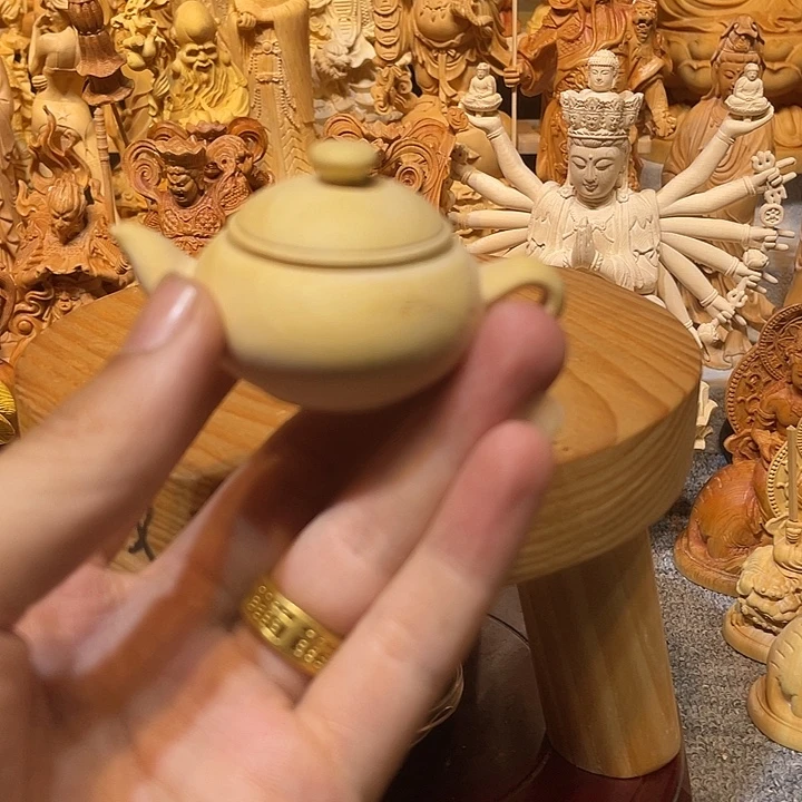 黄杨木瑕疵把把壶一个