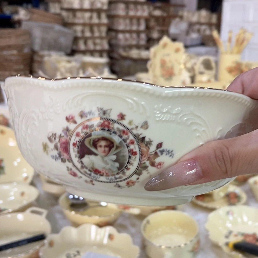 星博陶瓷…………………7.5