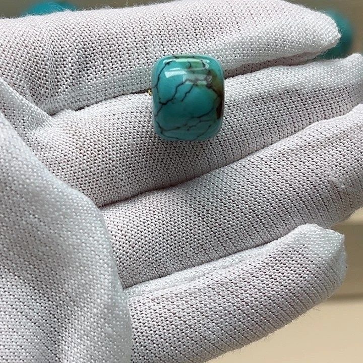 绿松石珠宝未镶嵌