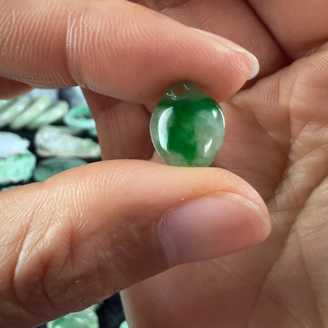 翡翠未镶嵌手镯天然翡翠挂件