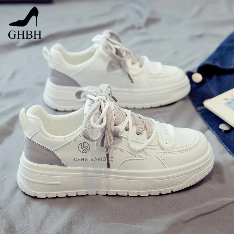 踩屎感配裙子流行小白鞋女鞋2025新款春季百搭休闲板鞋软底旅游鞋