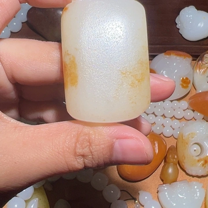 西***琛未镶嵌和田玉挂件