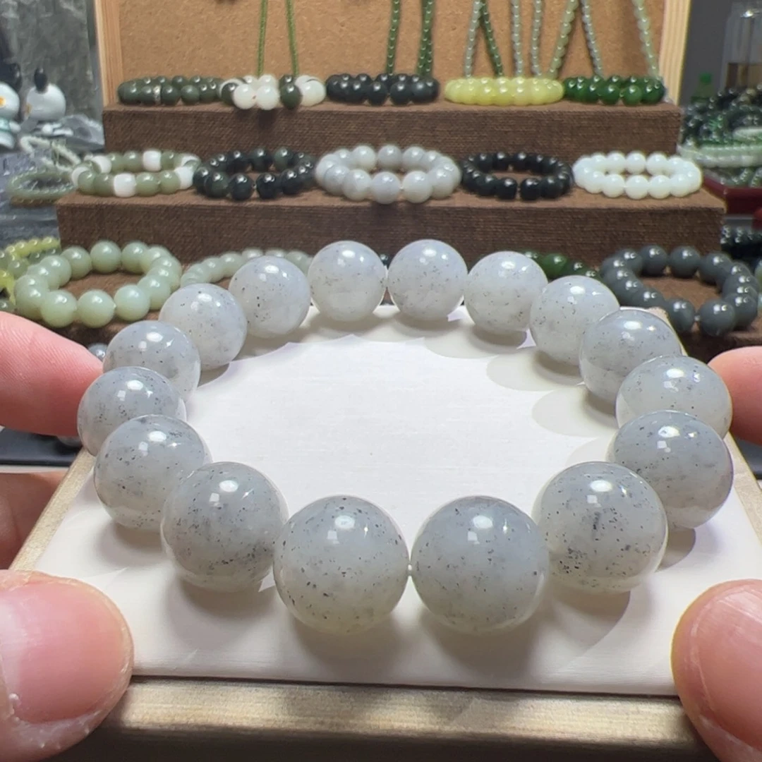 和田玉（糖玉）未镶嵌手链