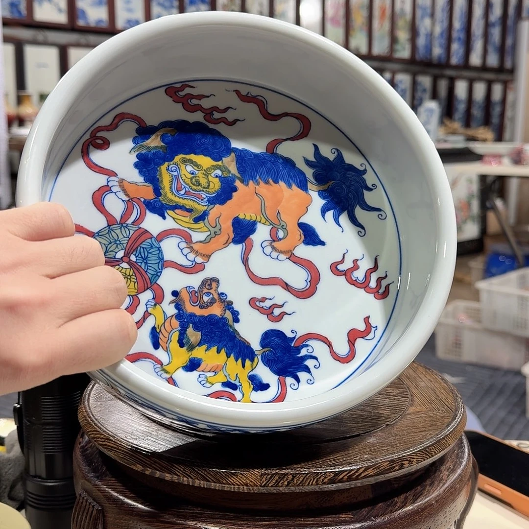 摆件瓷//////景德镇陶瓷瓷器。