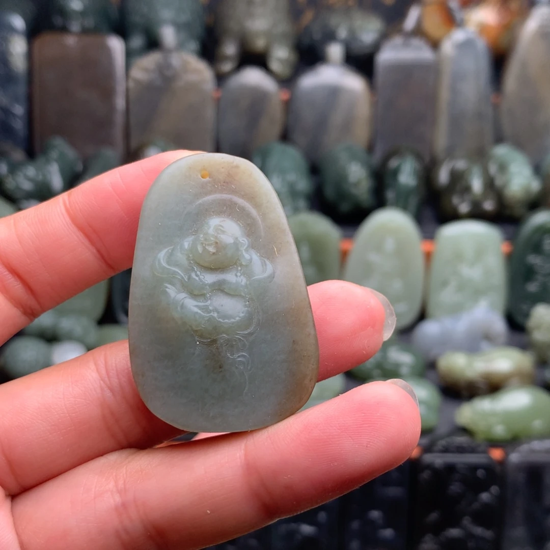 和田玉未镶嵌颈饰挂件57