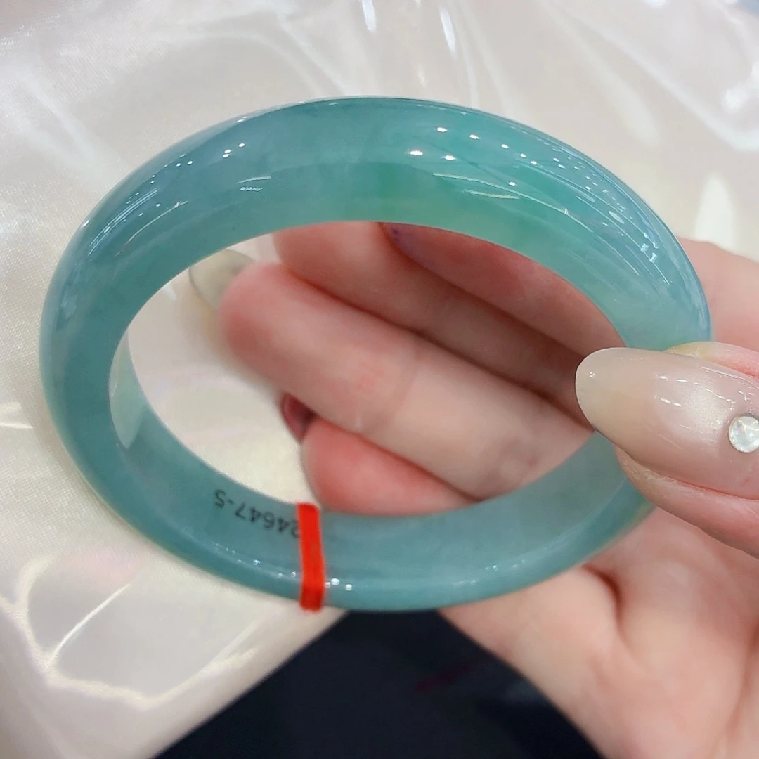 翡翠未镶嵌手镯翡翠56圈口（强推）