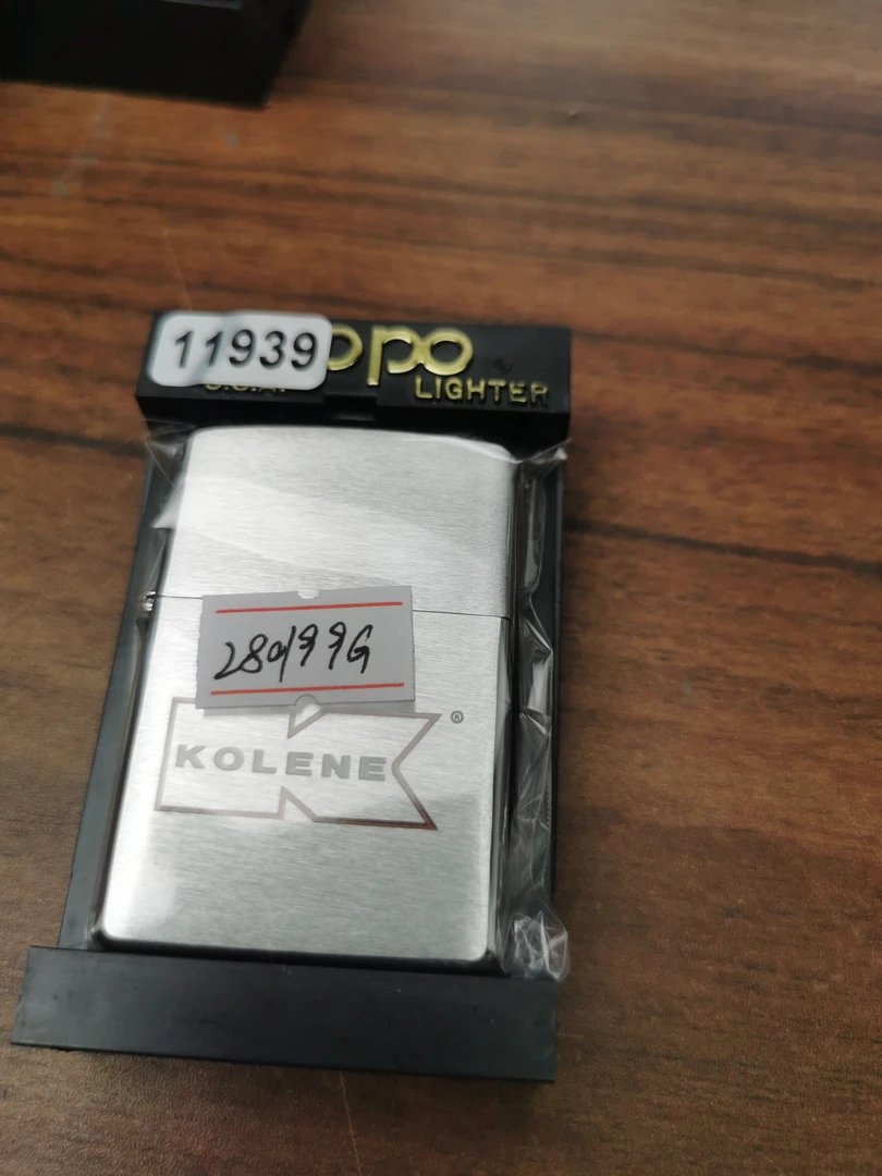 Zippo打火机回血99G拉丝带题材-11939