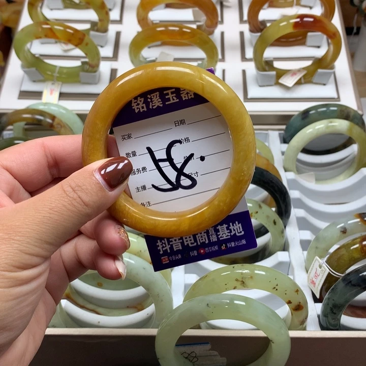 未镶嵌蛇纹石玉手镯雅*
