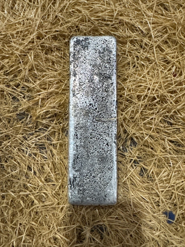 银色大条子一个摆件链接