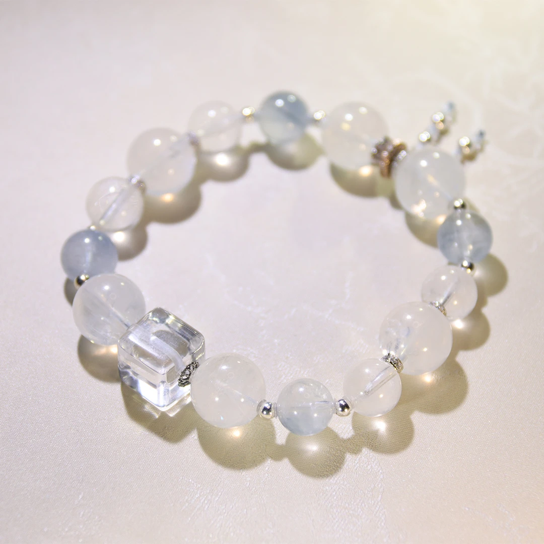 <冰河多宝>白水晶蓝针蓝兔毛卡9-12mm水晶手串+S925银