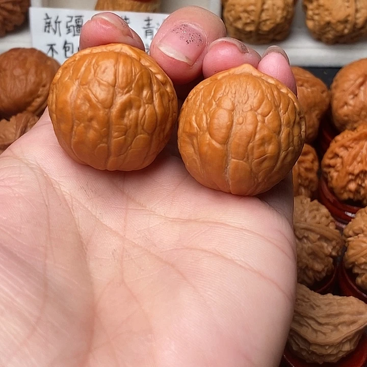 文玩核桃吊坠水晶蛙