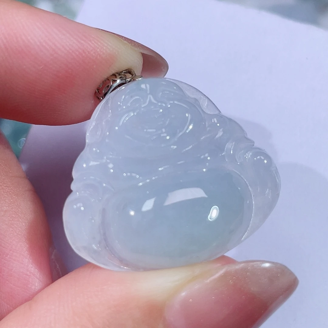 翡翠未镶嵌颈饰佛公