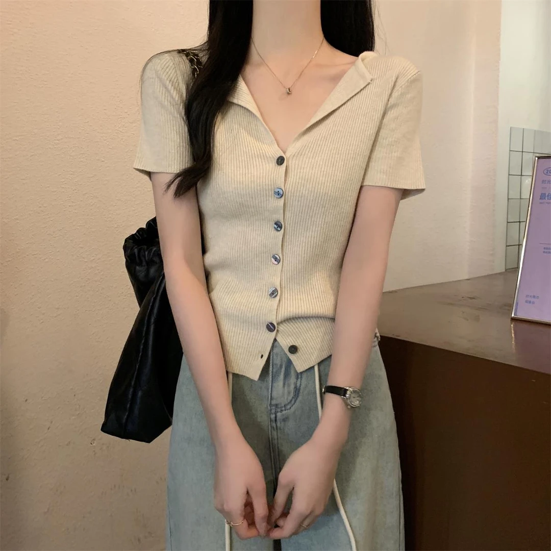 夏季2025新款感纯欲翻领别致甜辣冰丝针织开衫短袖上衣T恤女小众