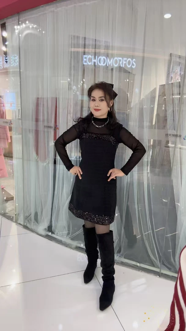 秋利时尚新款黑色中长连衣裙【01】