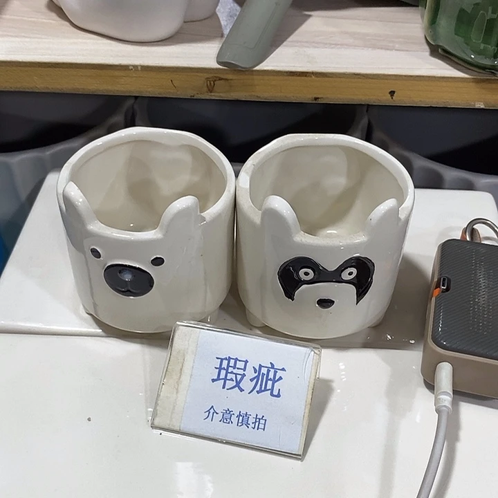 紫砂花盆多肉瑕疵盆有孔。