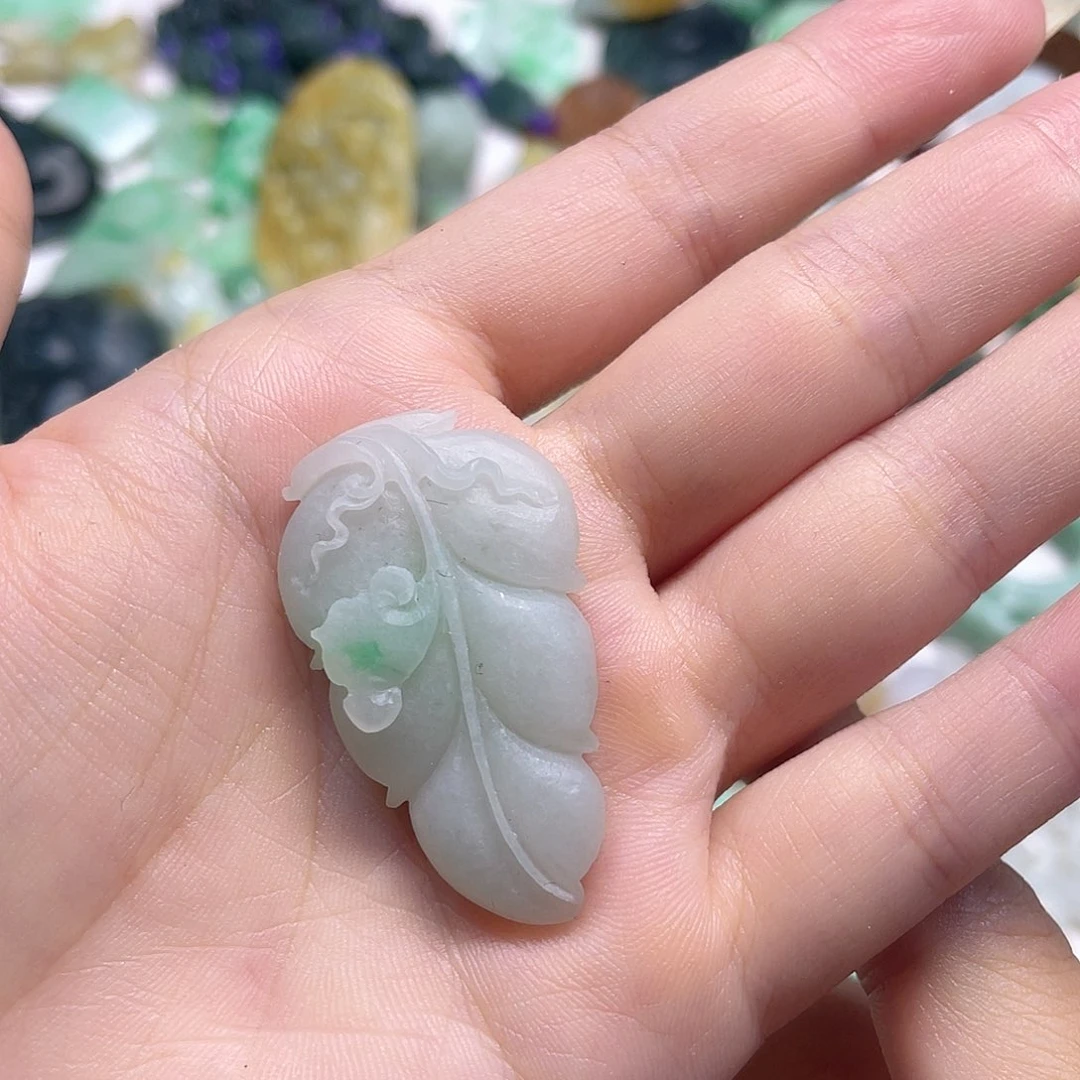 定制翡翠未镶嵌翡翠