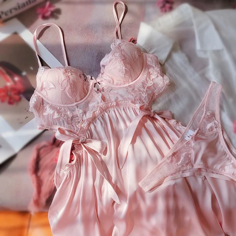 冰丝睡裙女法式美背性感蕾丝显瘦带胸垫纯欲风家居睡衣新款Q122