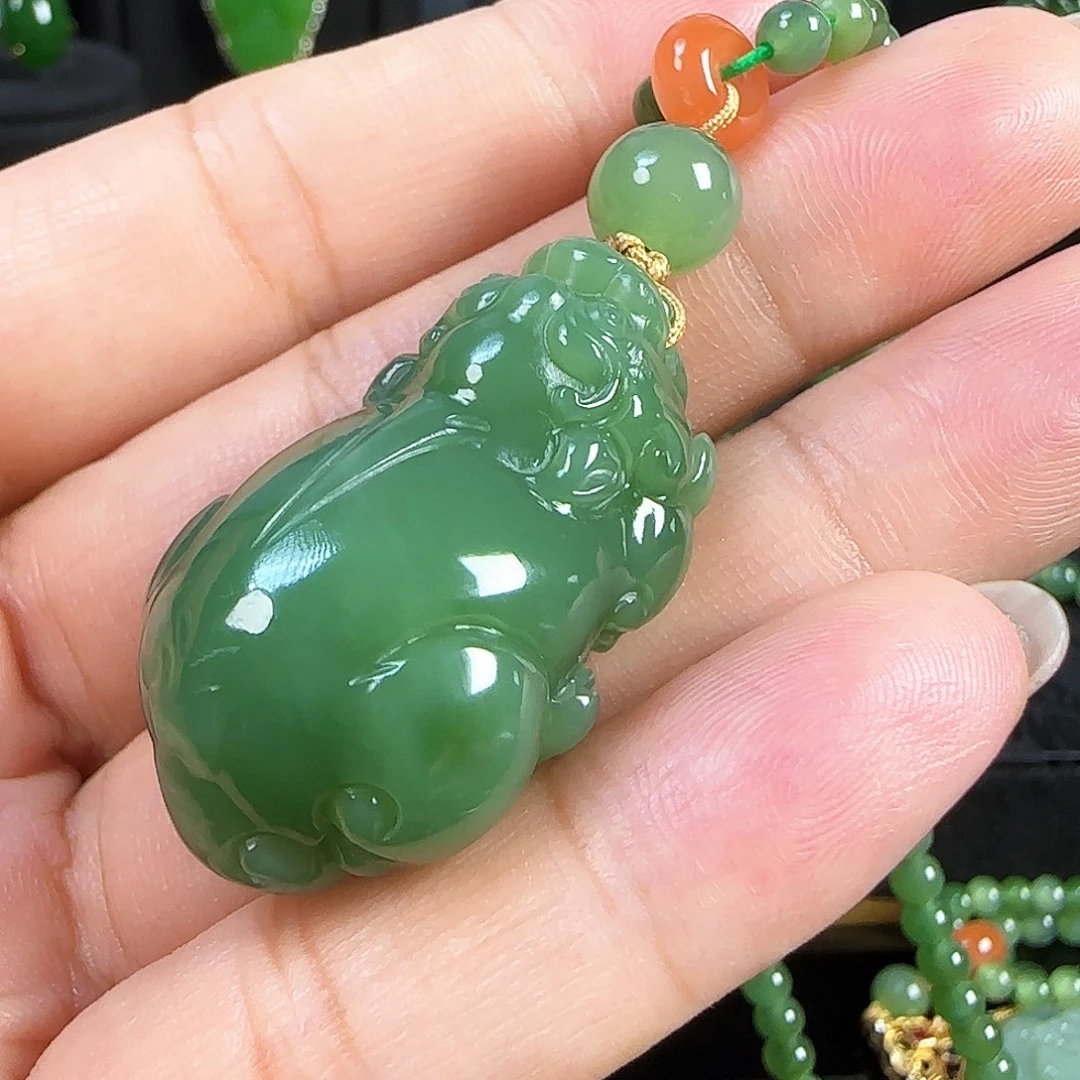 和田玉（碧玉）未镶嵌颈饰