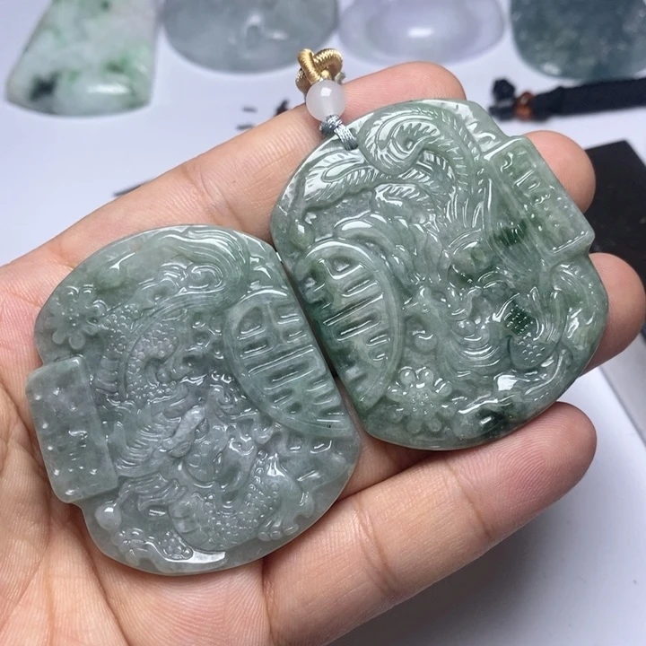 颈饰未镶嵌翡翠翡翠