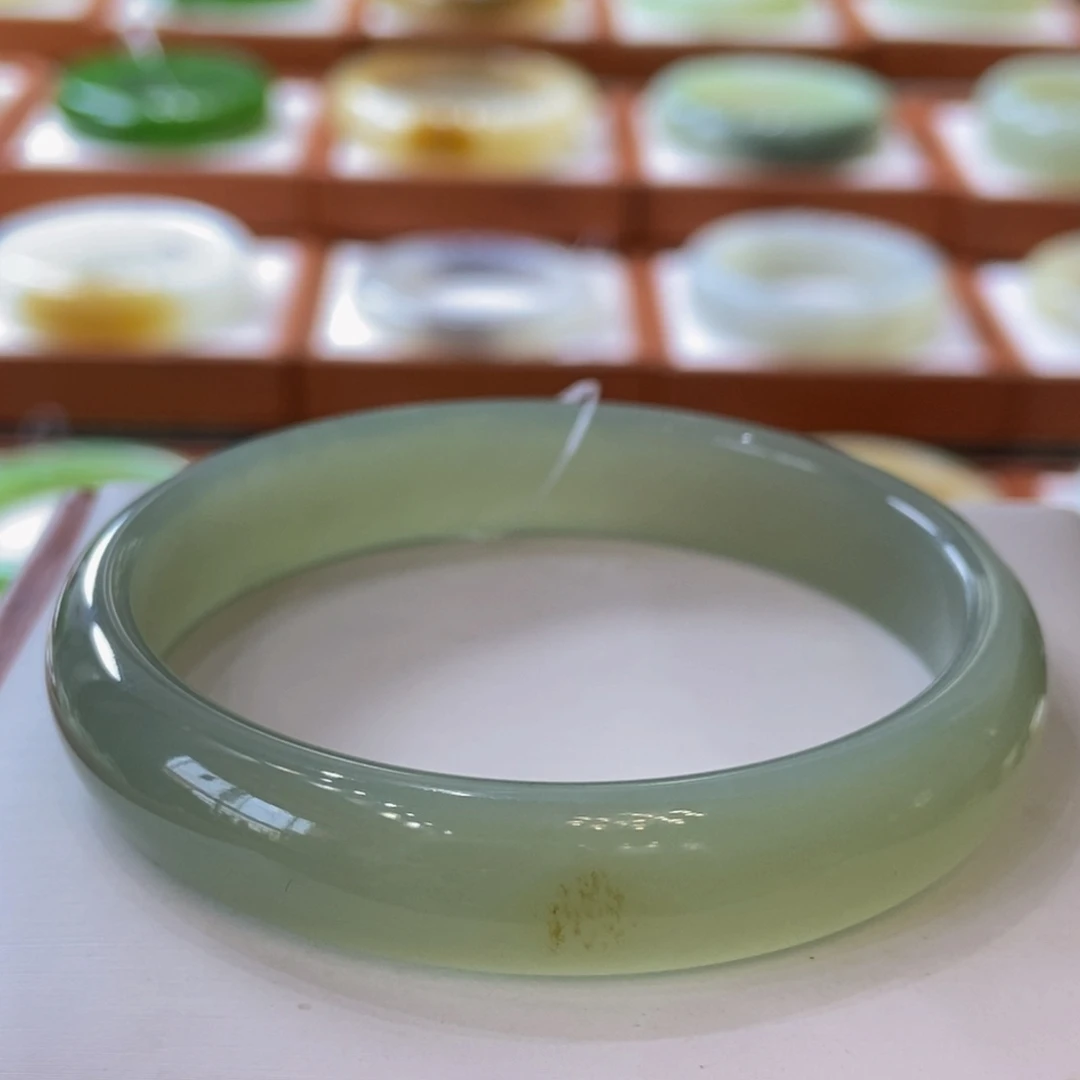 和田玉手镯未镶嵌且末天空蓝带糖平安镯