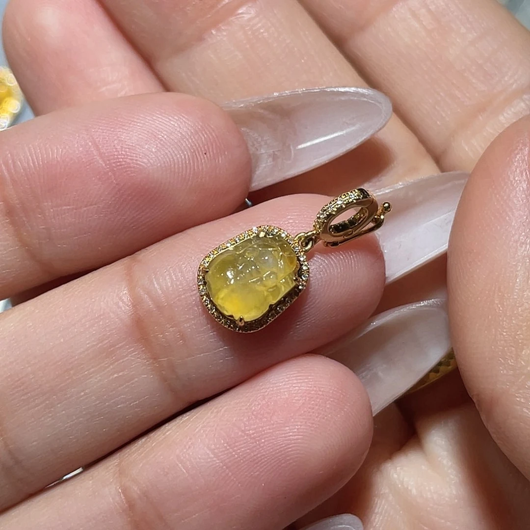 吊坠(不含链)18K金镶嵌翡翠