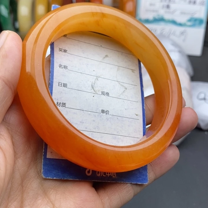 石英质玉未镶嵌手镯