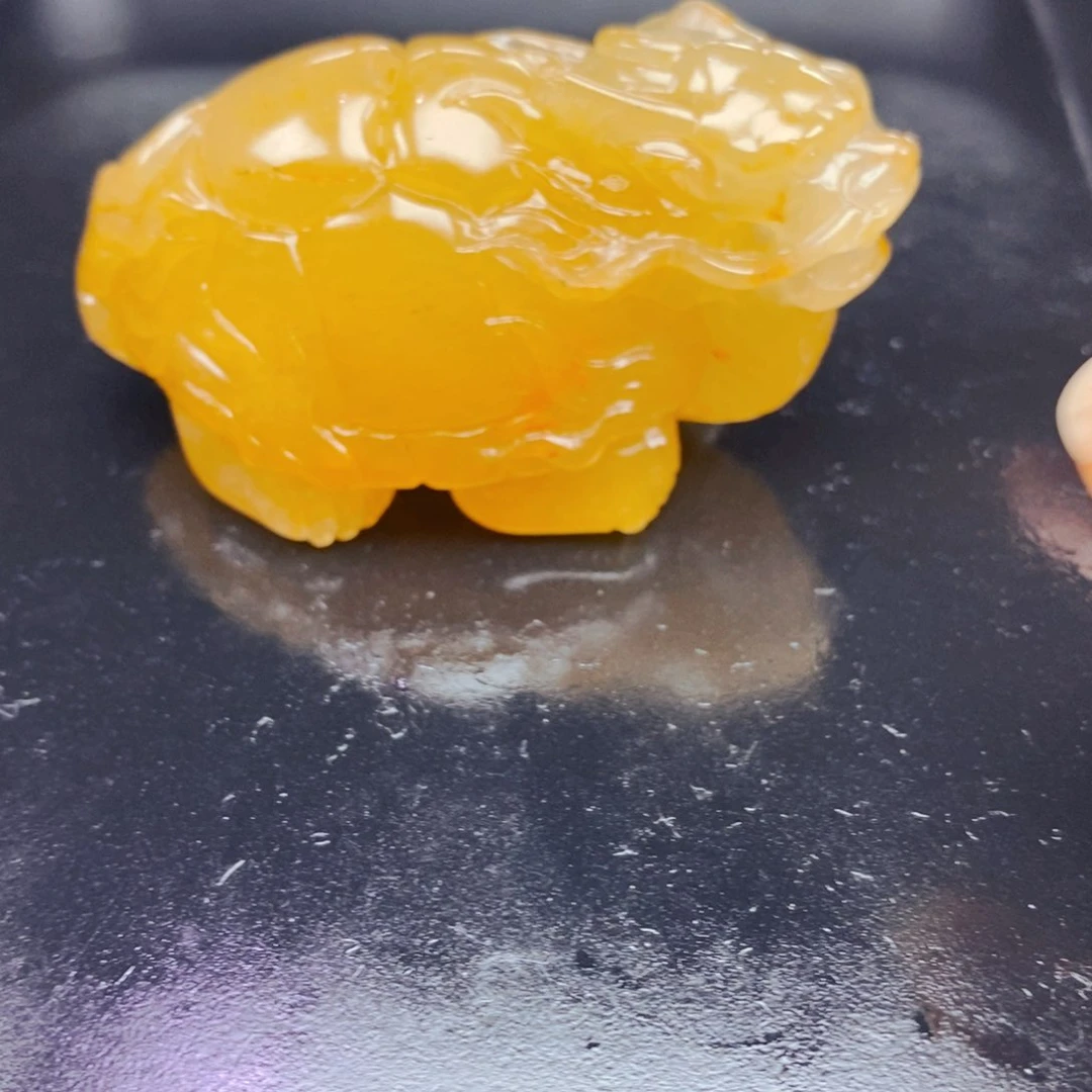 石英质玉（黄龙玉）未镶嵌颈饰